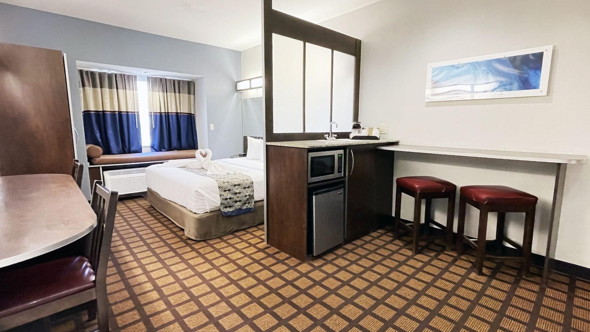 Microtel Inn & Suites By Wyndham Michigan City Eksteriør billede