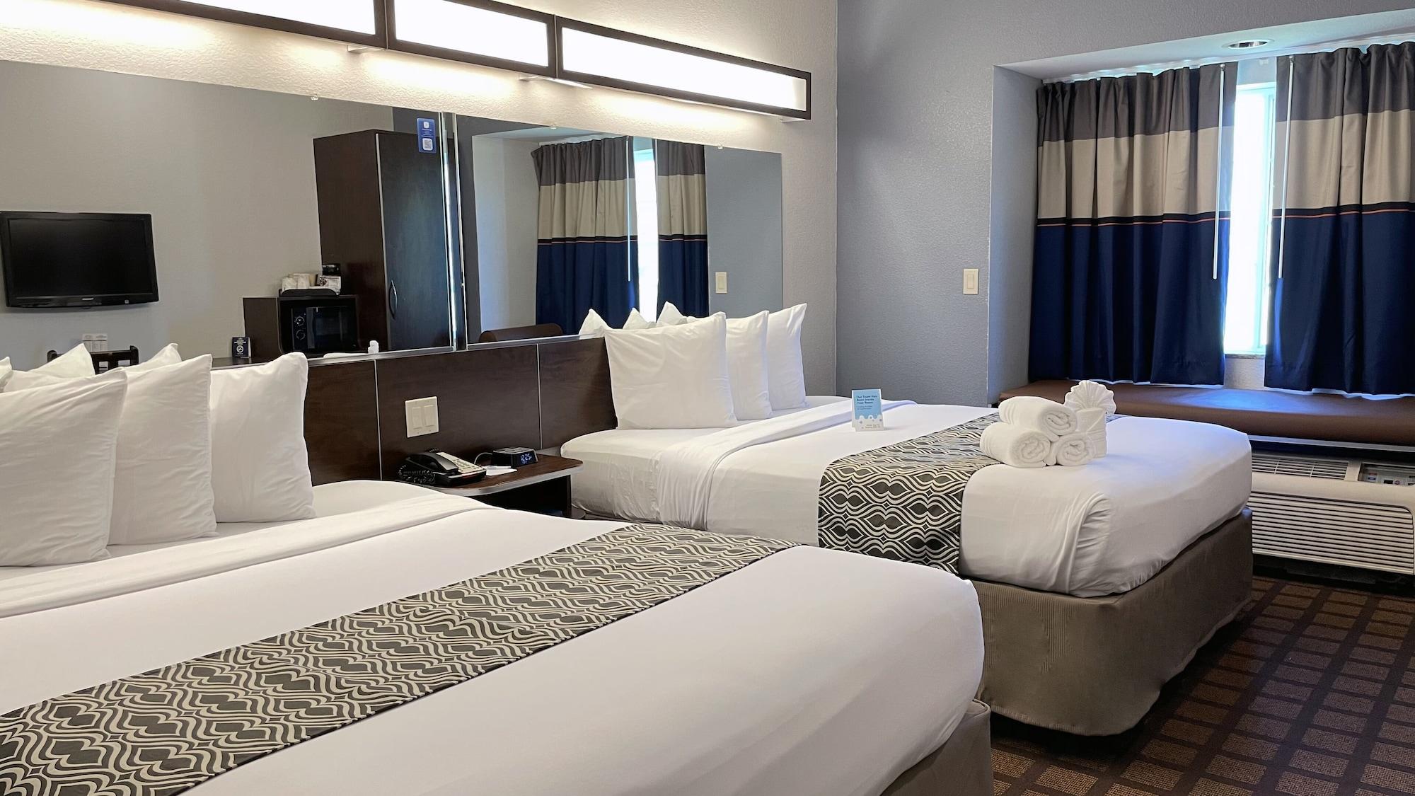 Microtel Inn & Suites By Wyndham Michigan City Eksteriør billede
