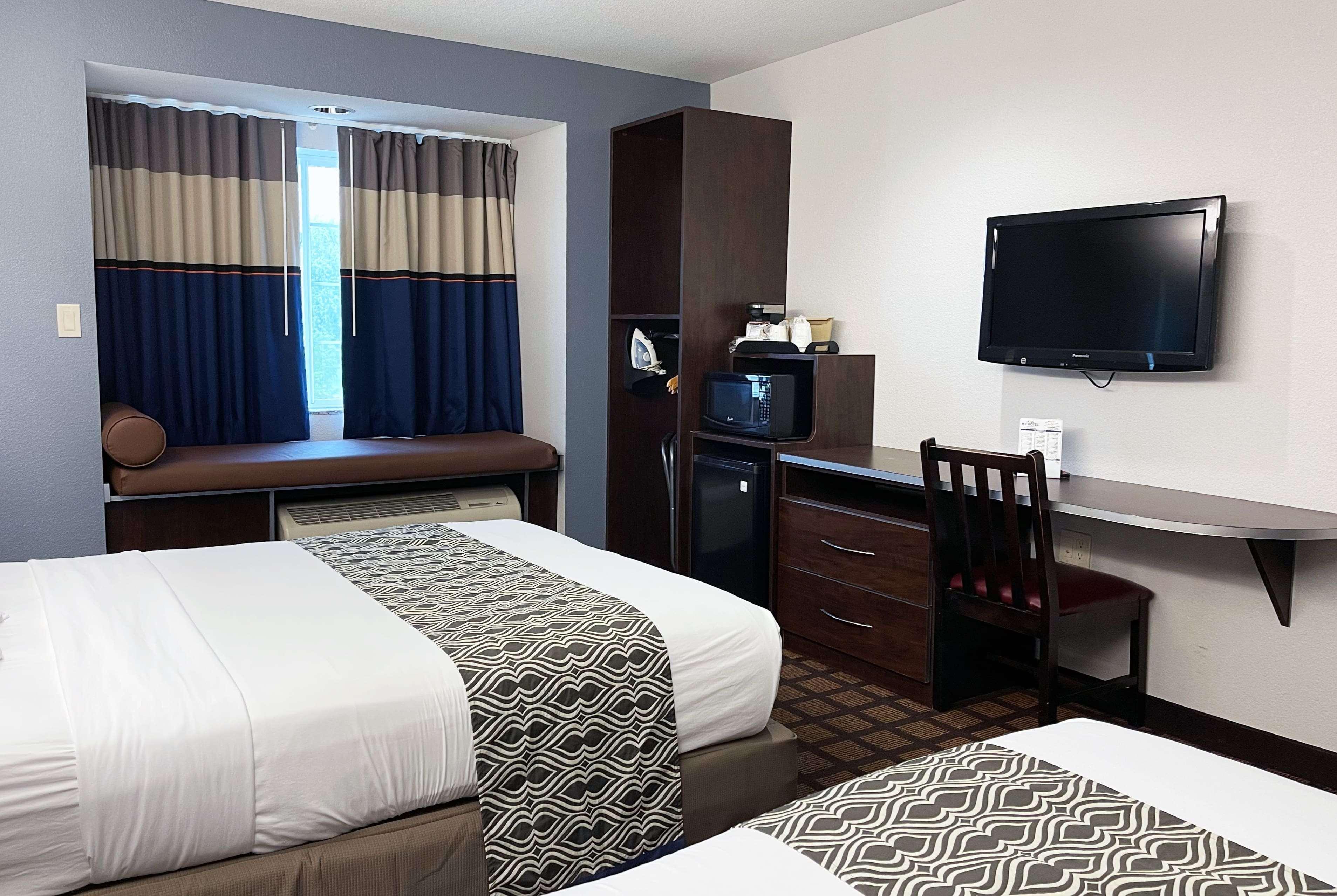 Microtel Inn & Suites By Wyndham Michigan City Eksteriør billede
