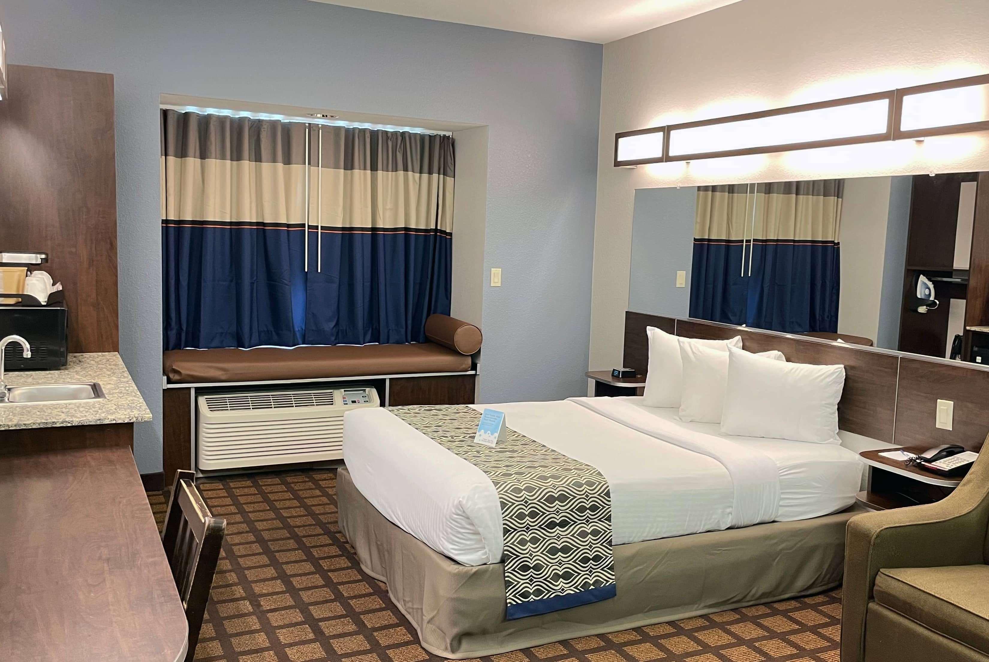 Microtel Inn & Suites By Wyndham Michigan City Eksteriør billede