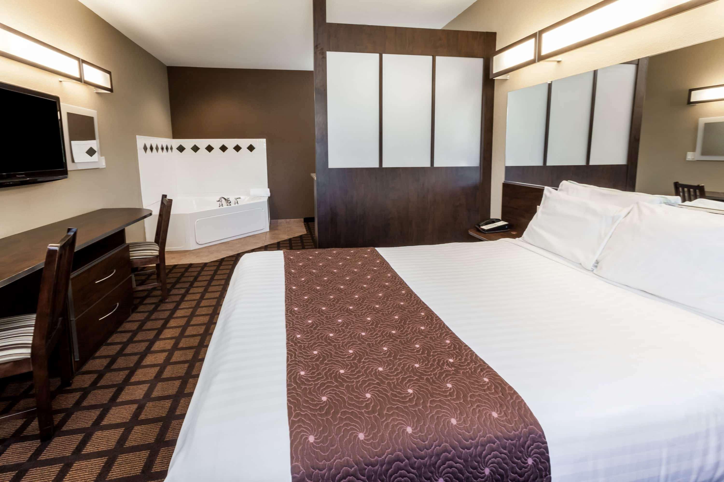 Microtel Inn & Suites By Wyndham Michigan City Eksteriør billede